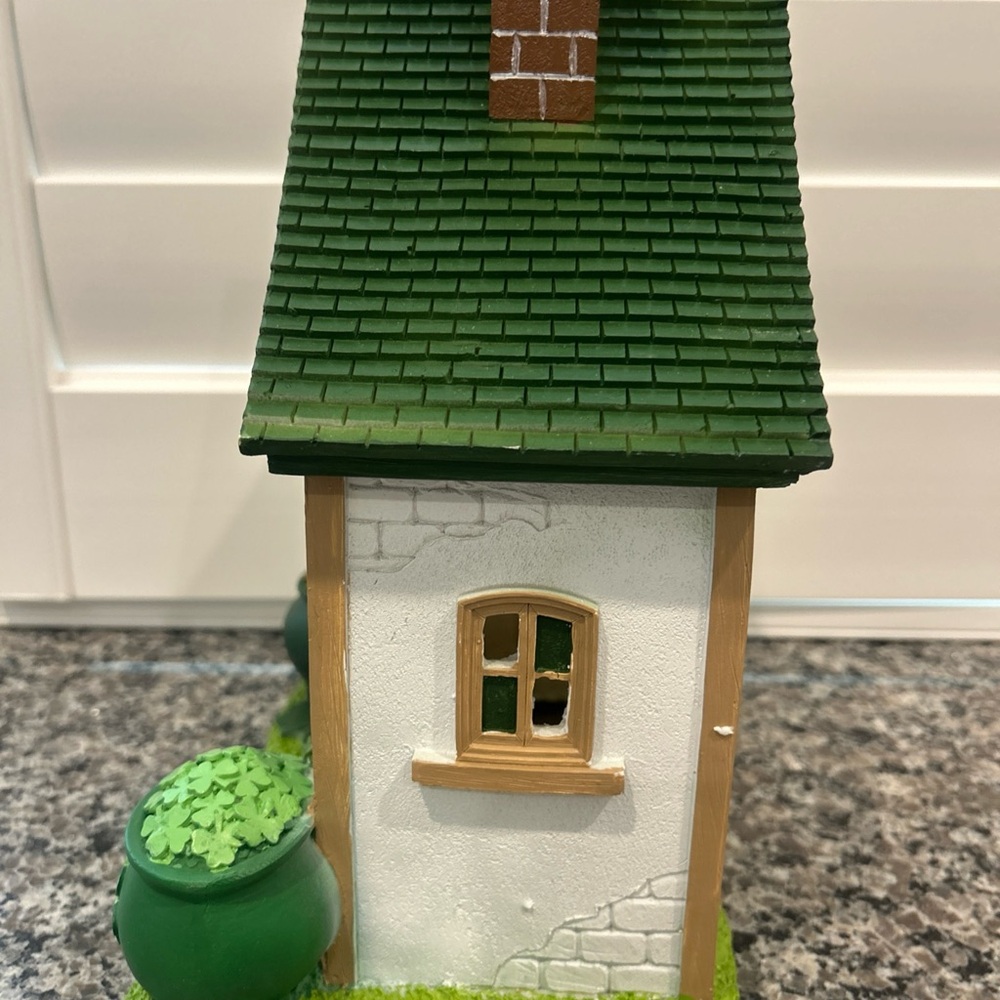 . - Picture 3 of 8